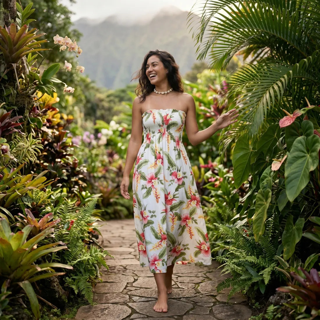 Cloud Cream Maxi Hawaiian Dress for Summer Style Cloud Cream Maxi Hawaiian Dress for Summer Style