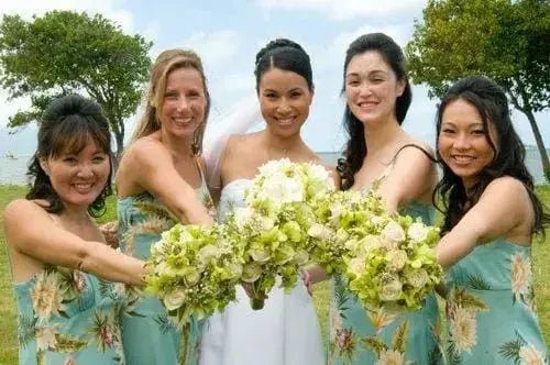 The Aloha Hawaiian Guest Guide... To Beach Weddings - Lavahut