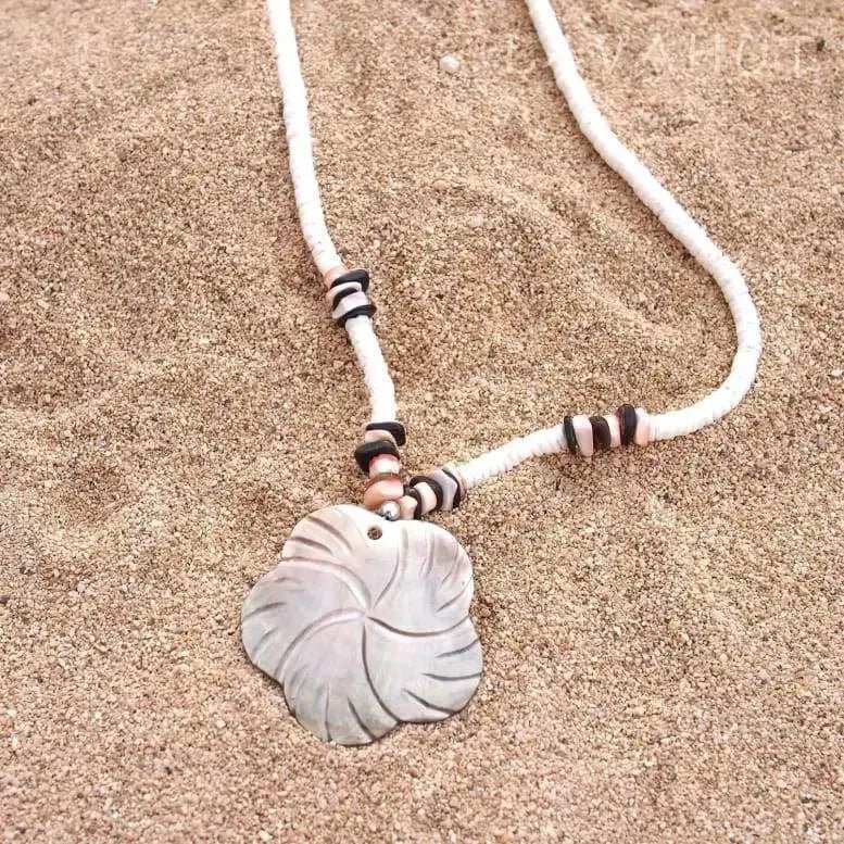 Hawaiian Flower Necklaces - Lavahut