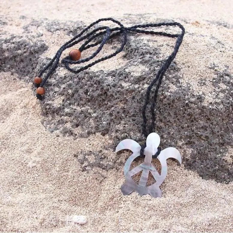 Hawaiian Turtle Necklaces - Lavahut