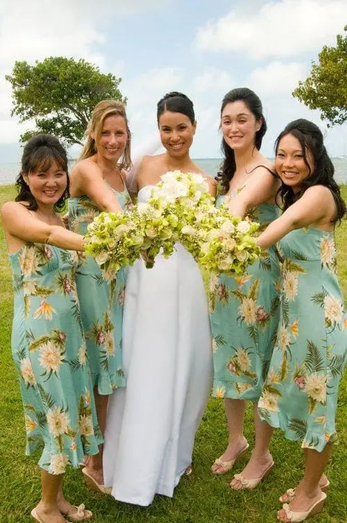The Aloha Hawaiian Guest Guide... To Beach Weddings