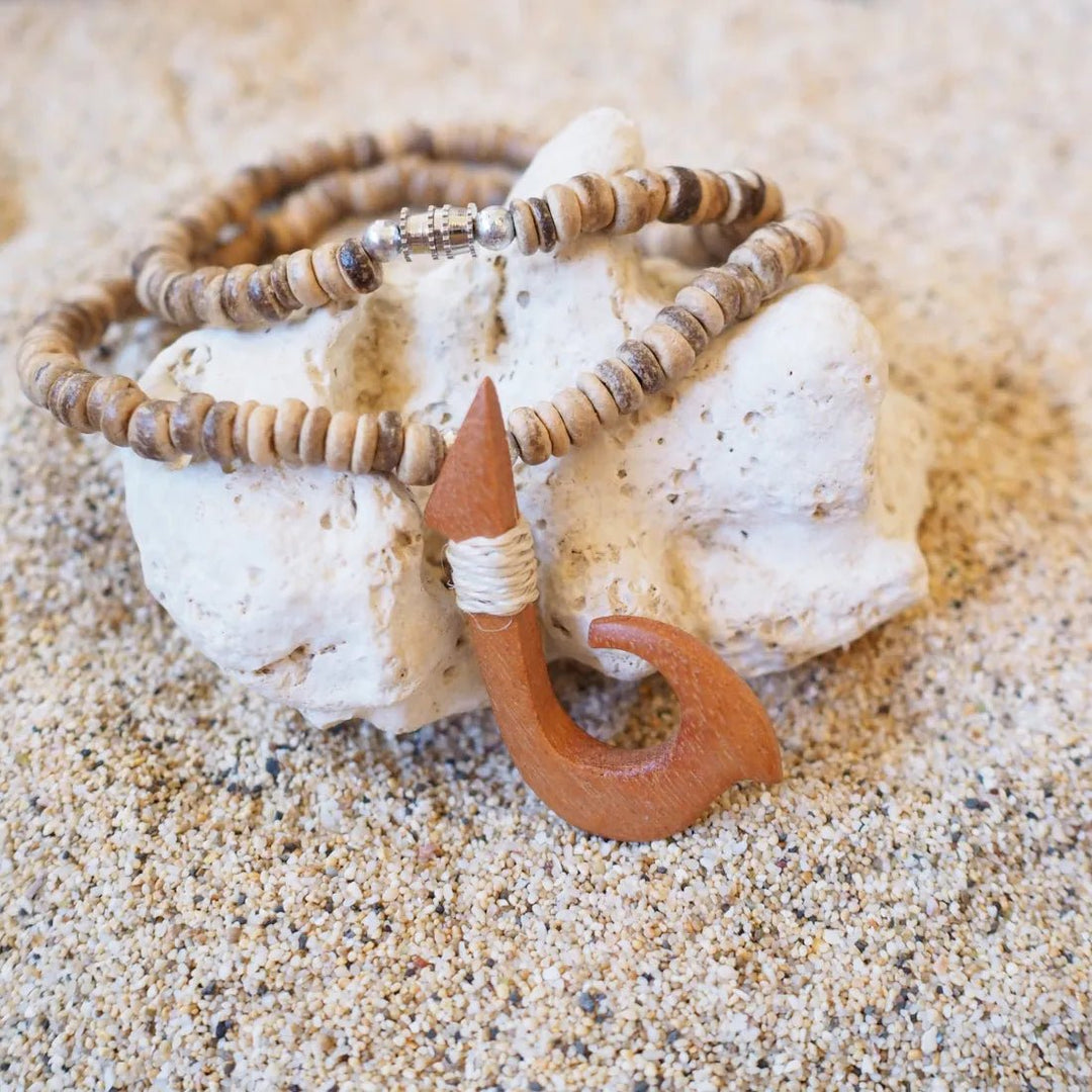Akaka Fish Hook Necklace – Authentic Hawaiian Necklaces by Lavahut