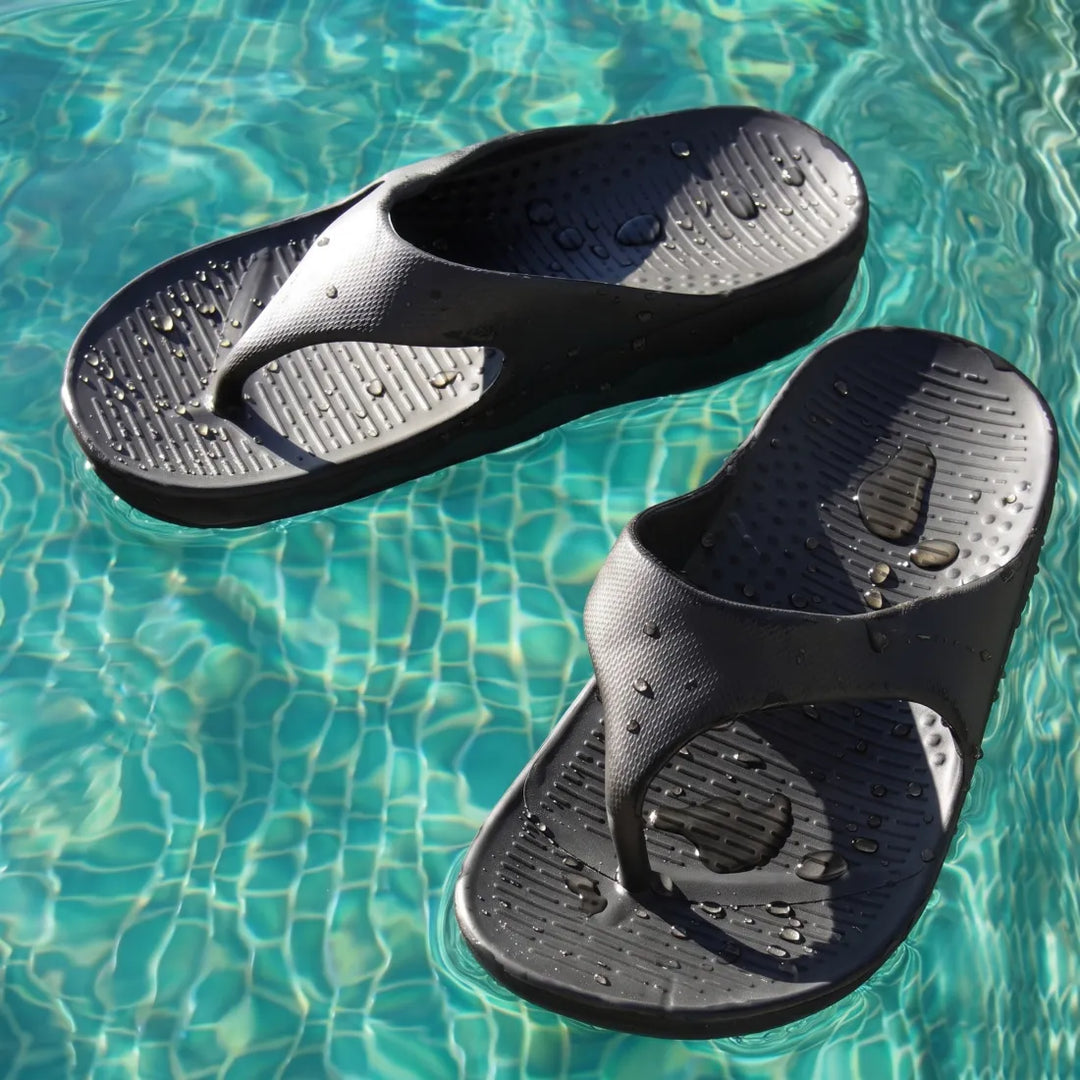 Black Flip™ - Pali Hawaii Sandals - Made in Hawaii