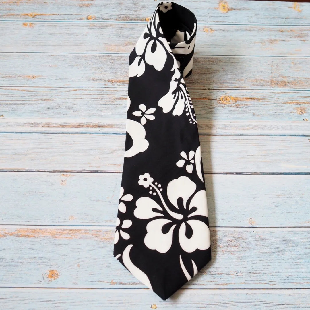 Black Haleiwa Hawaiian Necktie - Made in Hawaii