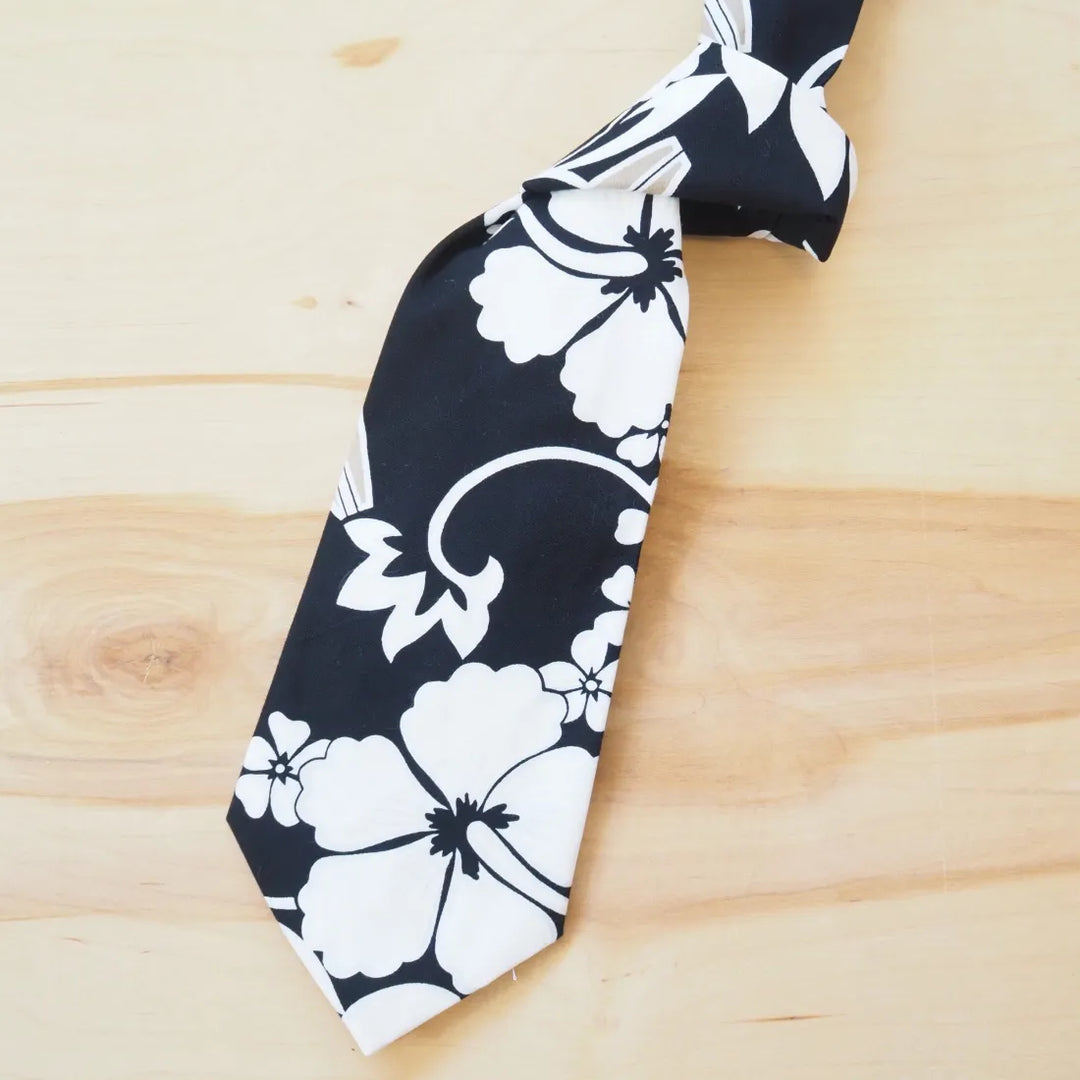 Black Puna Hawaiian Necktie - Made in Hawaii