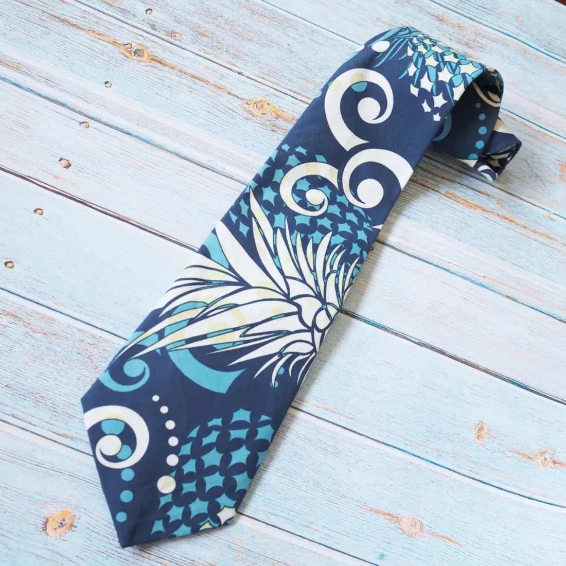 Blue Pineapple Swirl Hawaiian Necktie - Made In Hawaii