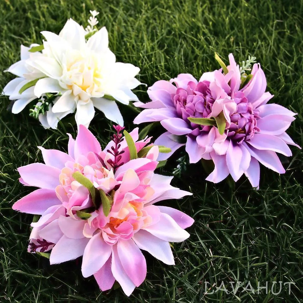 Chrysanthemum White Hawaiian Flower Hair Clip - Made in Hawaii