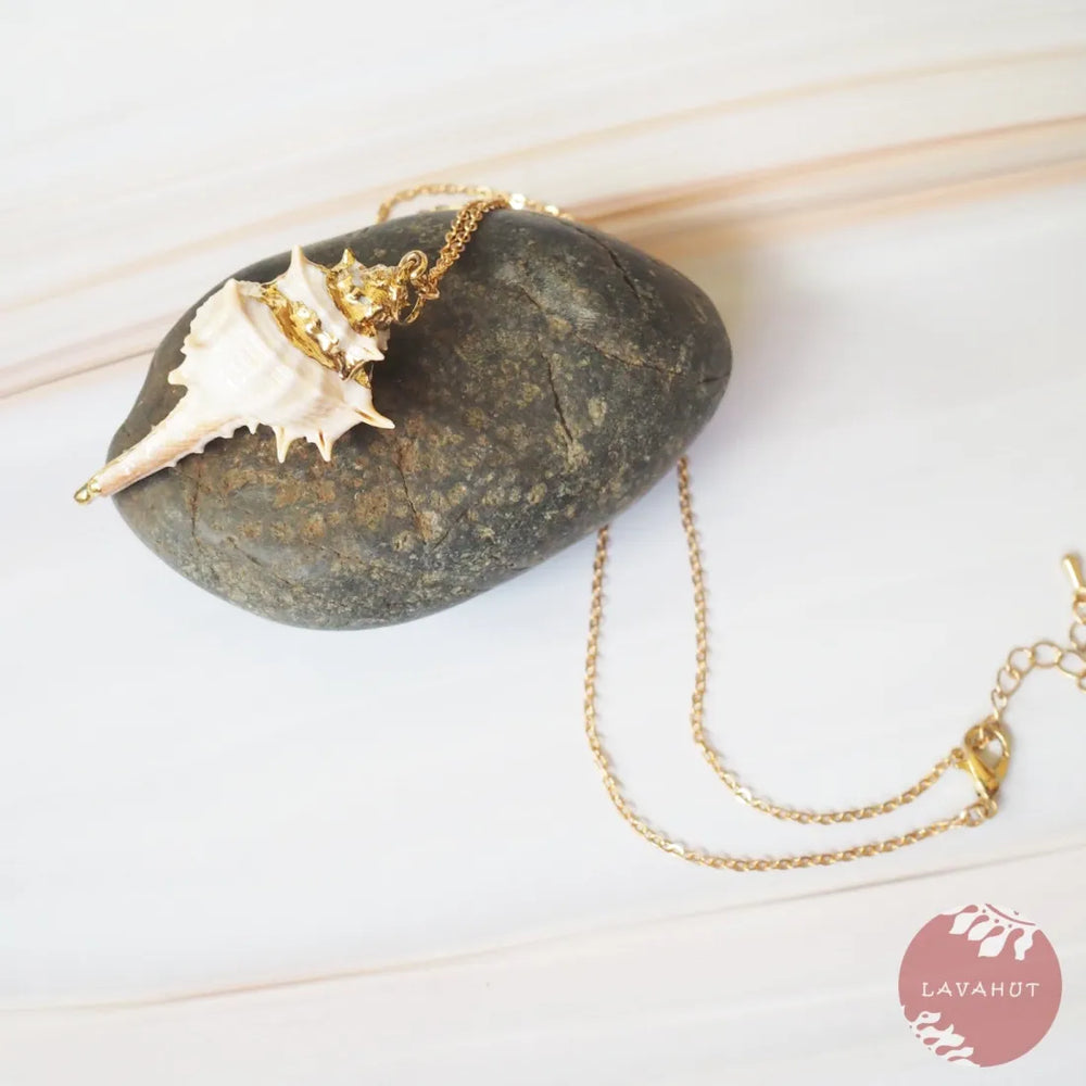 Conch Seashell Hawaiian Pendant Necklace - Made in Hawaii