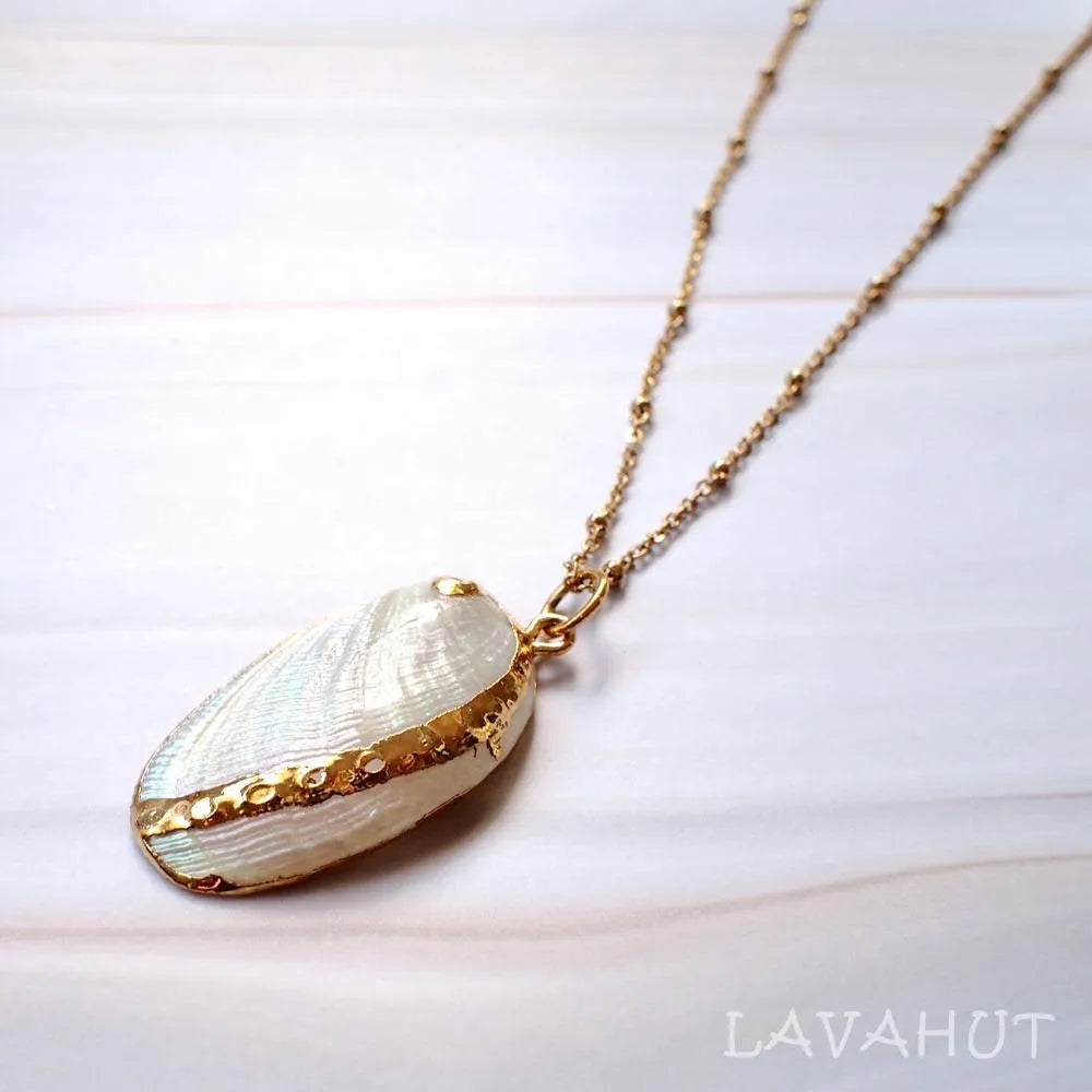 Creamy Mussel Seashell Hawaiian Pendant Necklace - Made In Hawaii