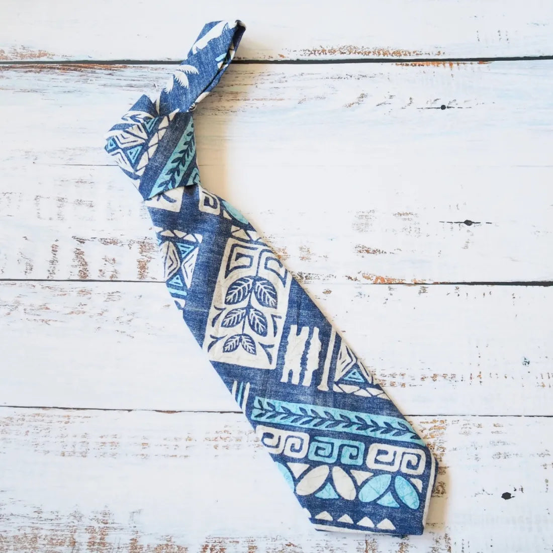 Expedition Blue Hawaiian Necktie - Made in Hawaii