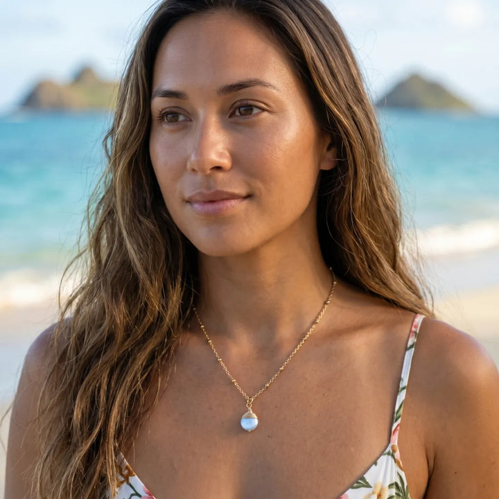 Hanalei Kiss Pendant Necklace - Made in Hawaii