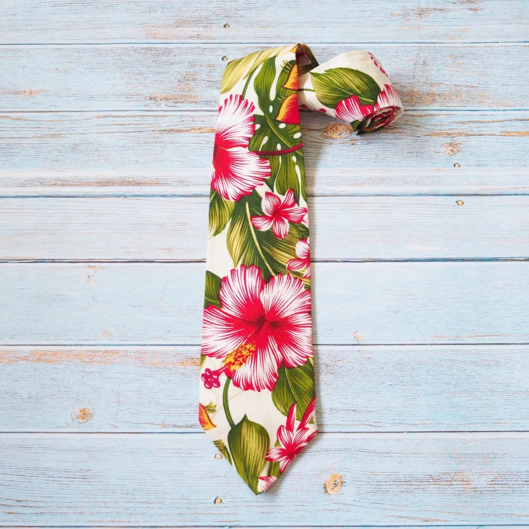 Ivory Paradise Hawaiian Rayon Necktie - Made in Hawaii