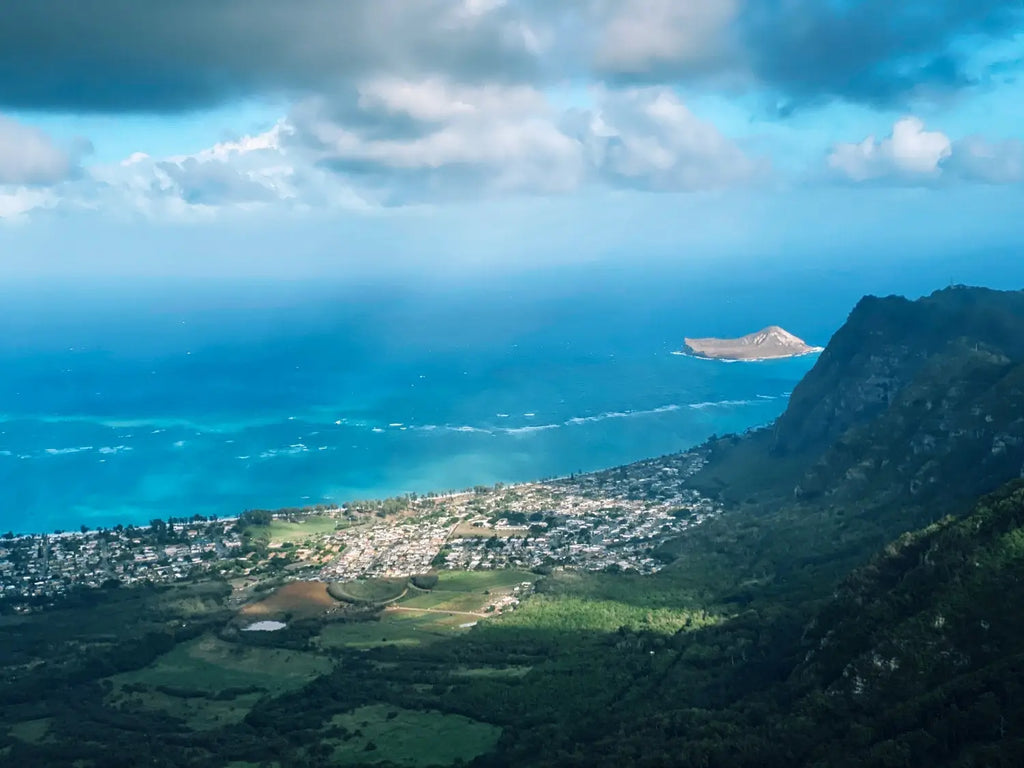 Lavahut - Kuliouou Hike - View of Waimanalo