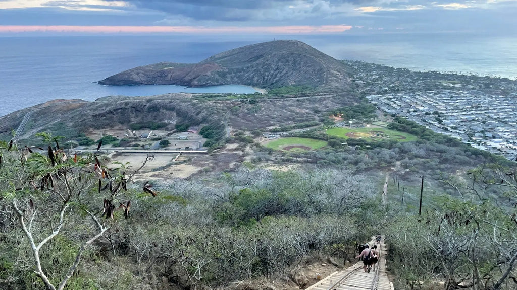 Lavahut - Koko Head Stairs Hike