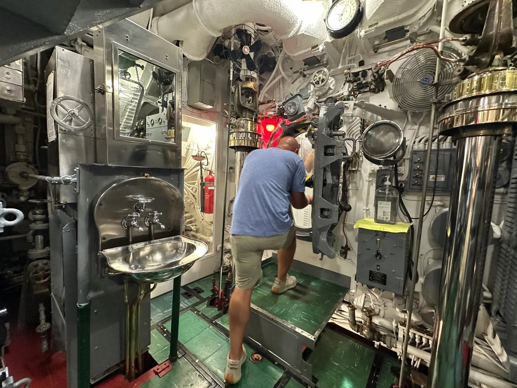 Pearl Harbor - USS Bowfin