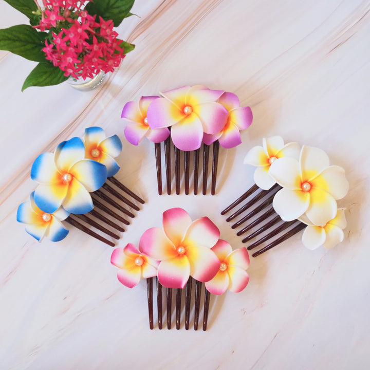 White Pearls & Plumeria Hair Comb