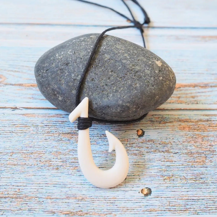 Makena Bone Fish Hook Necklace – Authentic Hawaiian Necklaces by Lavahut