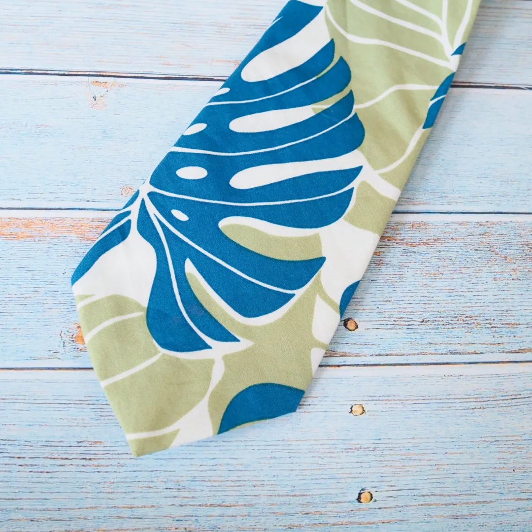 Monstera Oasis Cream Hawaiian Necktie - Made in Hawaii