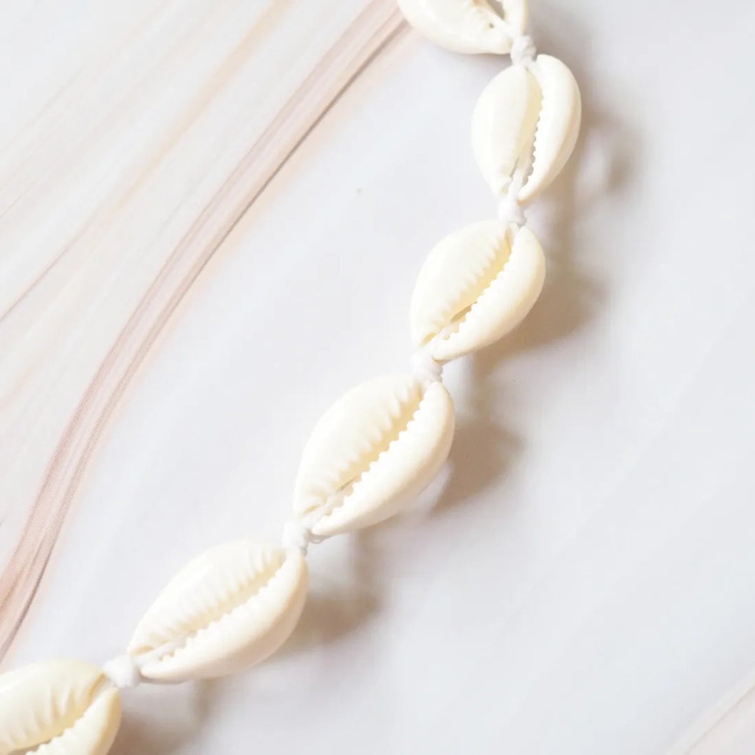 Napali Seashell & Pearls Hawaiian Necklace - Made in Hawaii