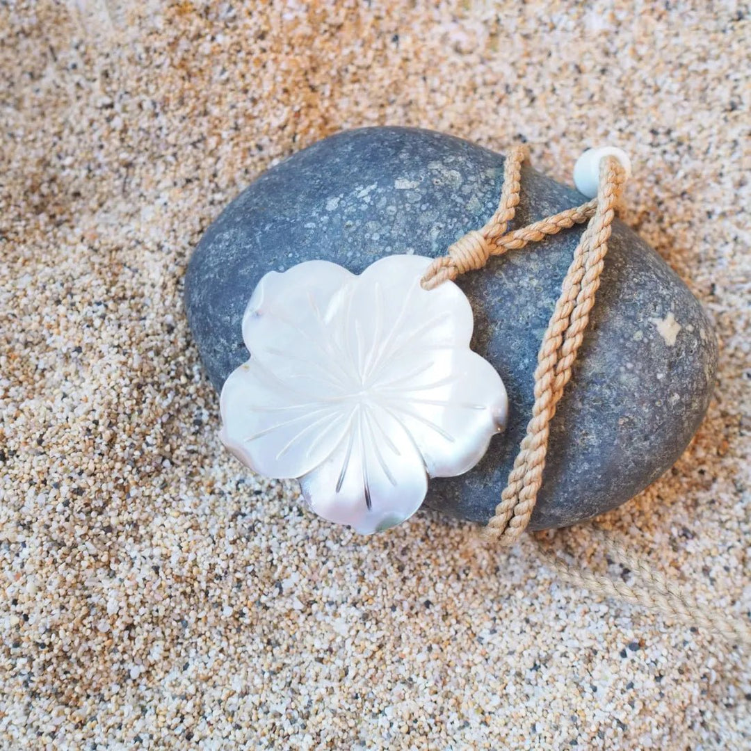 Noelani Mother of Pearl Necklace – Authentic Hawaiian Necklaces by Lavahut
