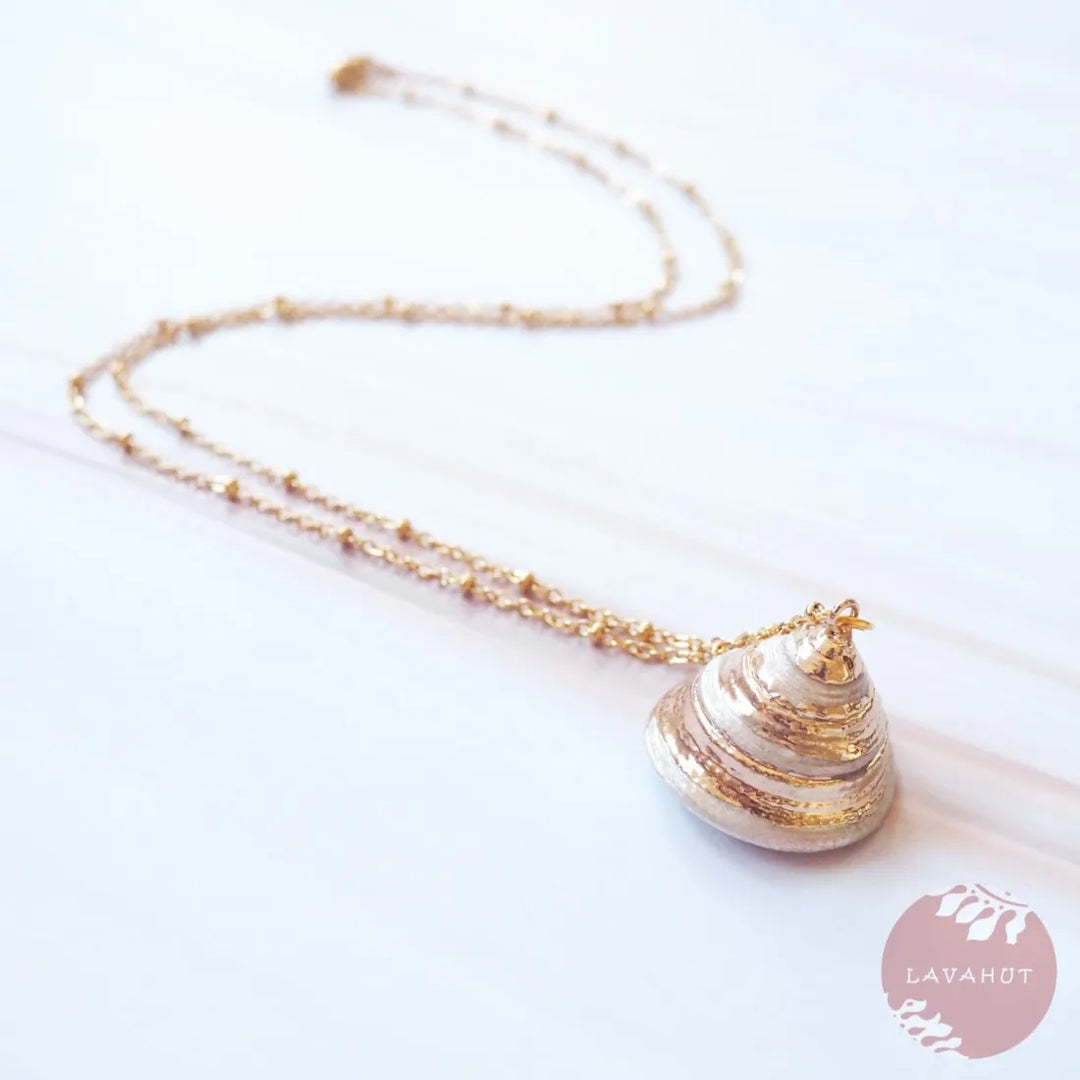 Pearl Trochus Seashell Hawaiian Pendant Necklace - Made in Hawaii