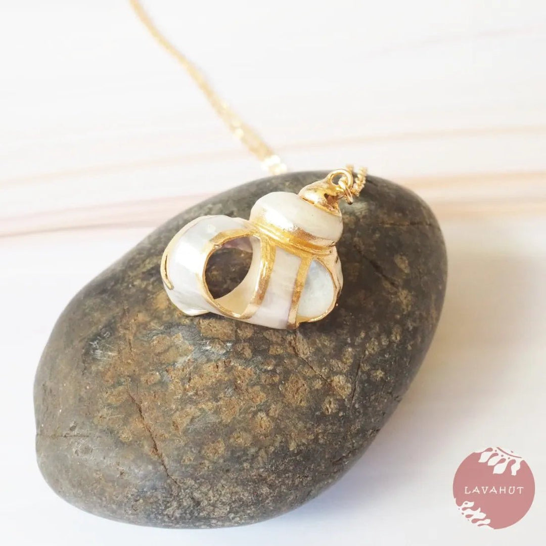 Pearl Turbo Seashell Hawaiian Pendant Necklace – Authentic Hawaiian Necklaces by Lavahut