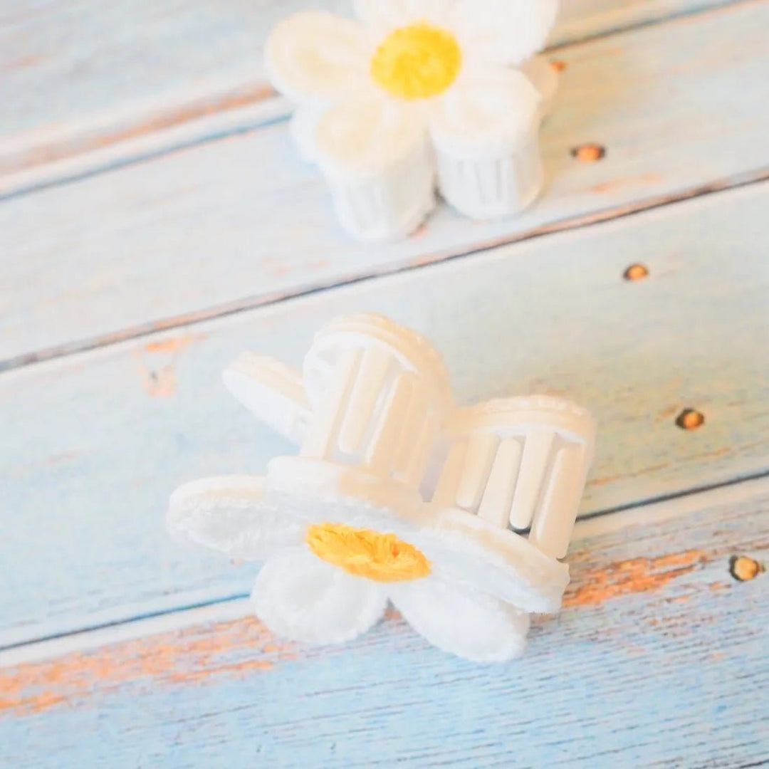 Pua Crochet White Flower Hair Claw – Authentic Hawaiian Hair Accessories by Lavahut