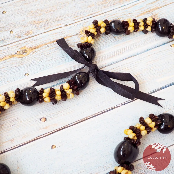 Seeds & Seashells Black Kukui Nut Hawaiian Lei - Made in Hawaii