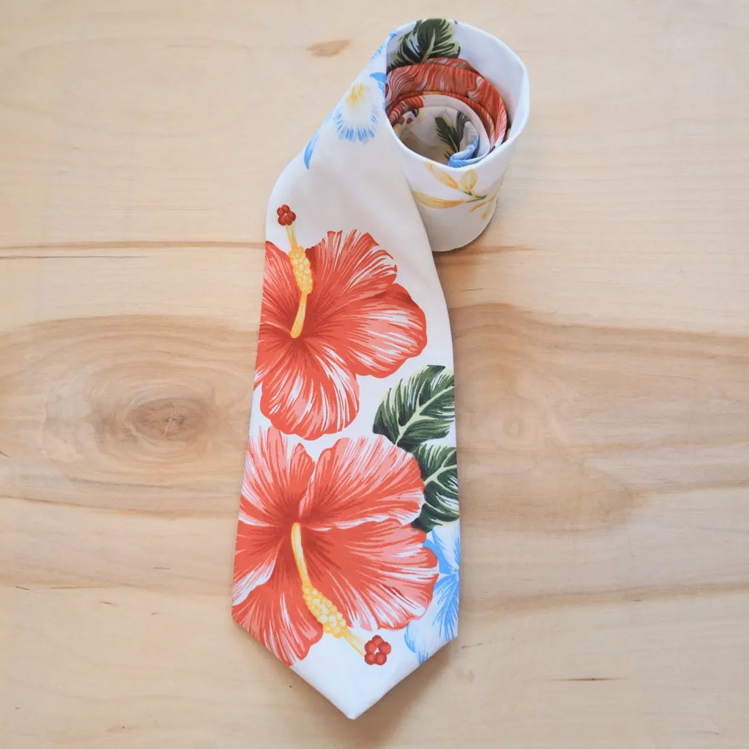 White Ke’e Hawaiian Necktie - Made in Hawaii