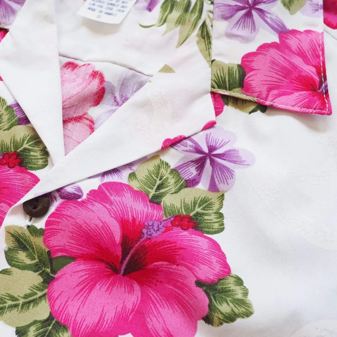White Mist Lady’s Hawaiian Cotton Blouse - Made In Hawaii