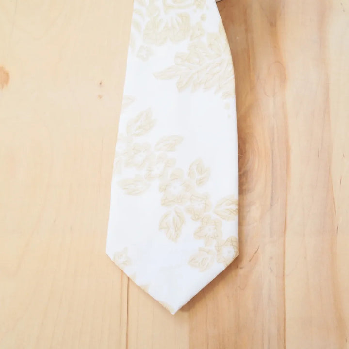 White Moloka’i Hawaiian Necktie - Made in Hawaii